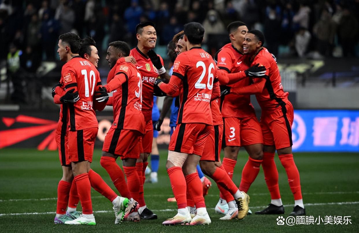 开云体育中国-艰难晋级！球队在最后关头取得胜利，成功晋级下一轮比赛
